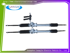 Il volante e il meccanismo dello sterzo sono adatti per gli accessori a 23 posti delle auto turistiche.