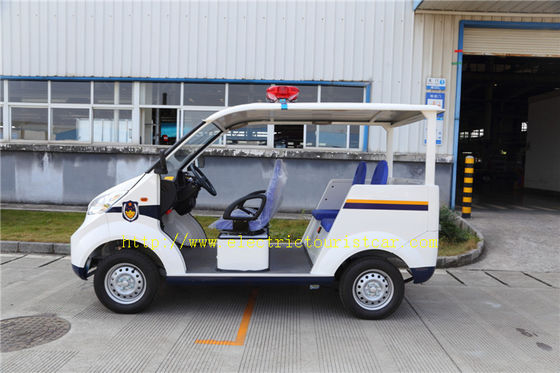 La pattuglia della polizia elettrica del multi passeggero di colore 4 per crociera di sicurezza si accende con prudenza