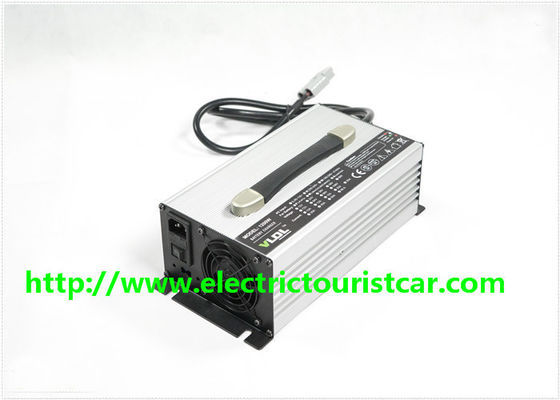 Caricatore portatile di batteria per auto elettrica a bordo Caricatore per auto elettrica a 48V per carrello da club
